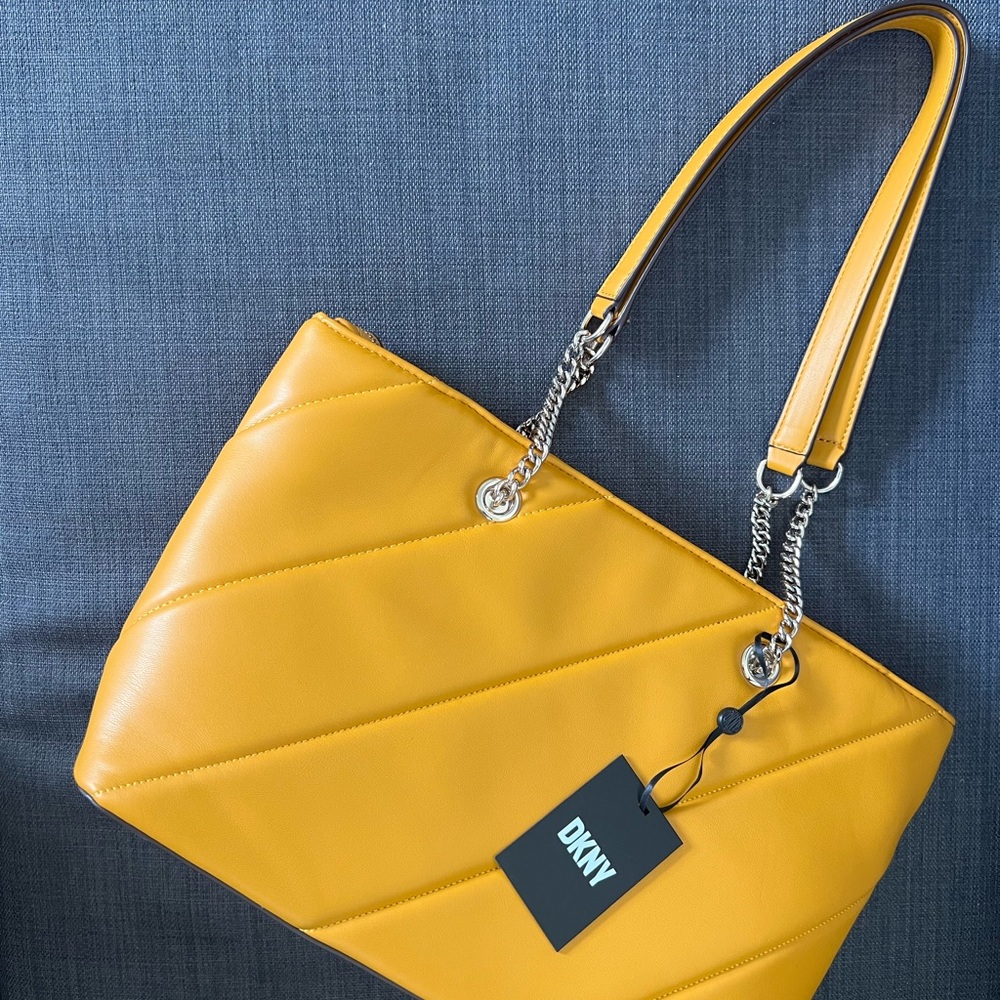 NWT DKNY VERONICA MEDIUM TOTE SHOULDER BAG
